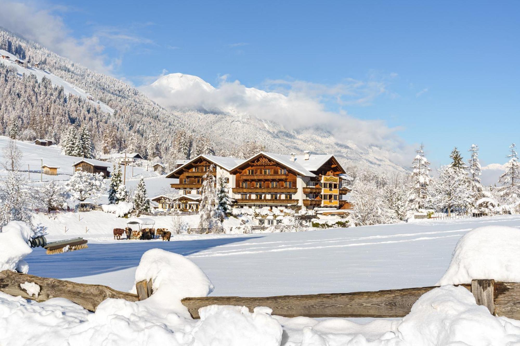 Biohotel Rastbichlhof Neustift im Stubaital Exterior foto